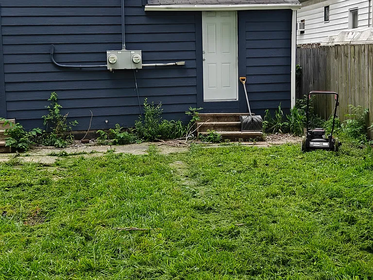 1242 S Reisner St — Photo 3