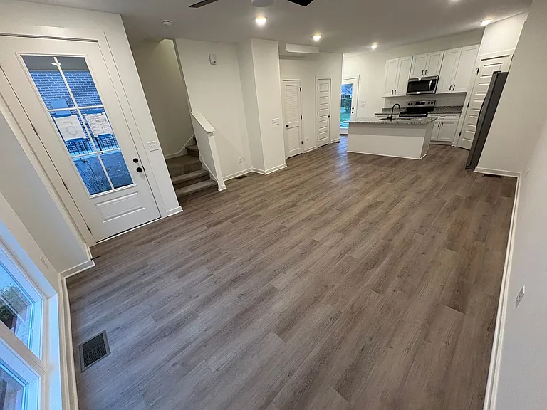 310 Cedar St — Photo 2