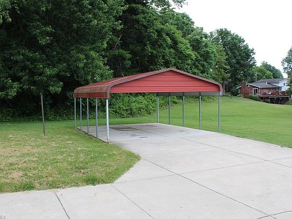 Double carport for additional covered parking