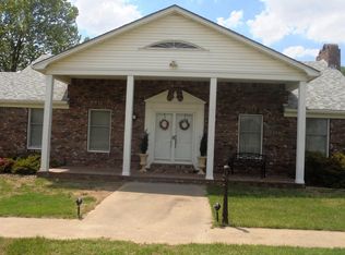 09798 Harper Rd, Fredonia, KS 66736