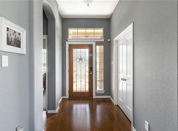 4th image of 6128 Lamb Creek Dr