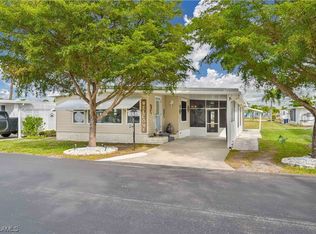 84 Middlesex Rd, Fort Myers, FL 33908
