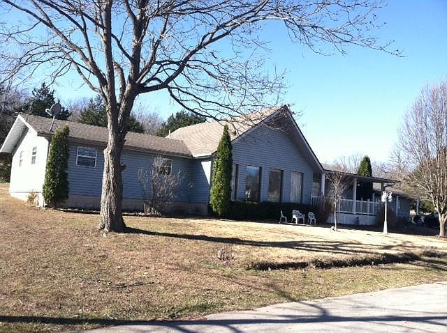 1st image of 451 Elmwood Ln