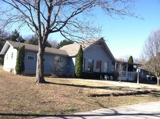 451 Elmwood Ln, Noel, MO 64854