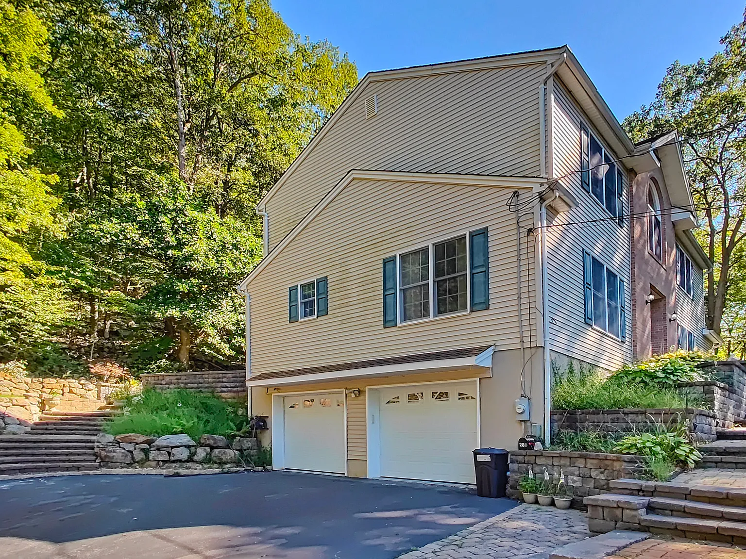 4 bed, 3.5 bath, 2676 sqft, $5,500 — Photo 3