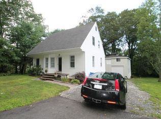 341 E Village Rd, Shelton, CT 06484