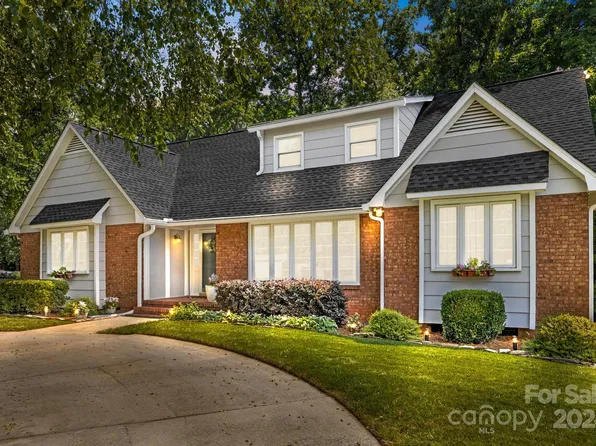 6215 Breitling Grove Pl, Charlotte, NC 28212