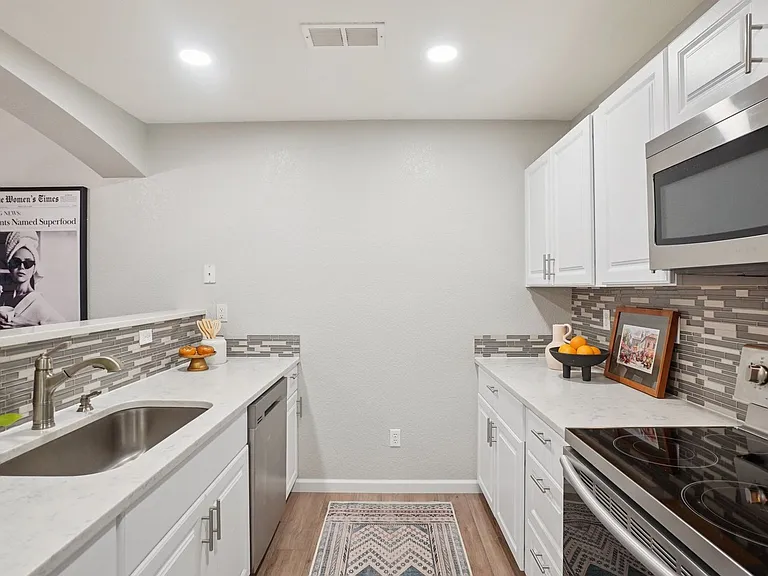 4271 Blackhawk Cir #2C — Photo 11