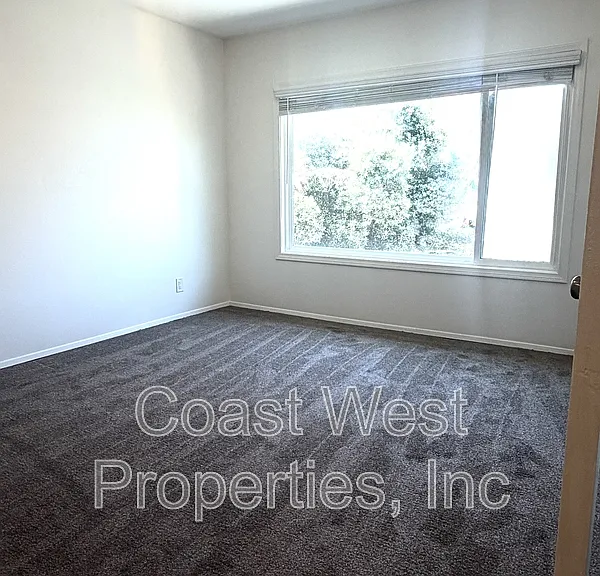 123 Jupiter St #10 — Photo 9