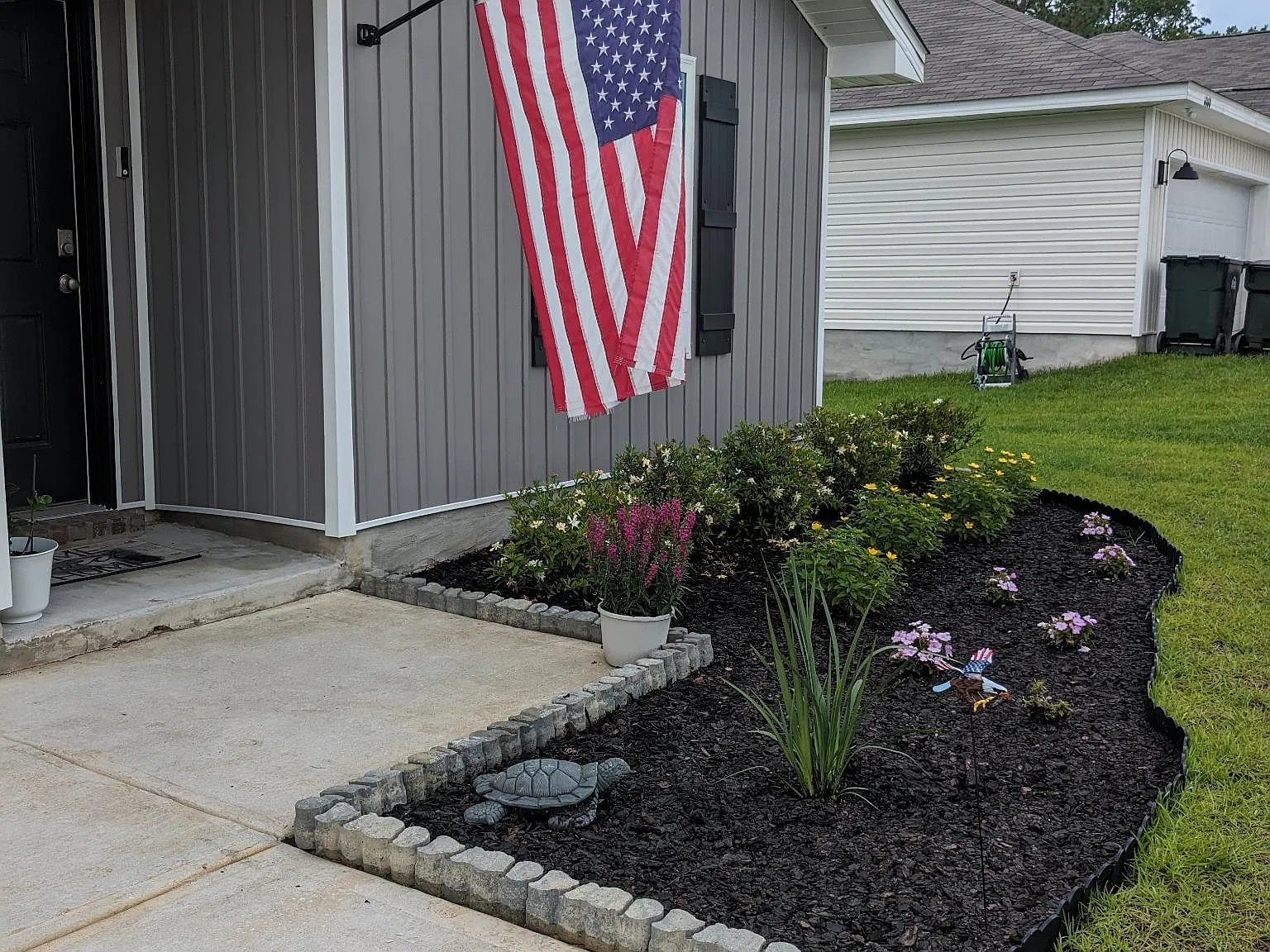 4 bed, 1387 sqft, $2,100 — Photo 3