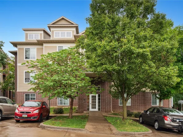 1848 W Benton St, Iowa City, IA 52246