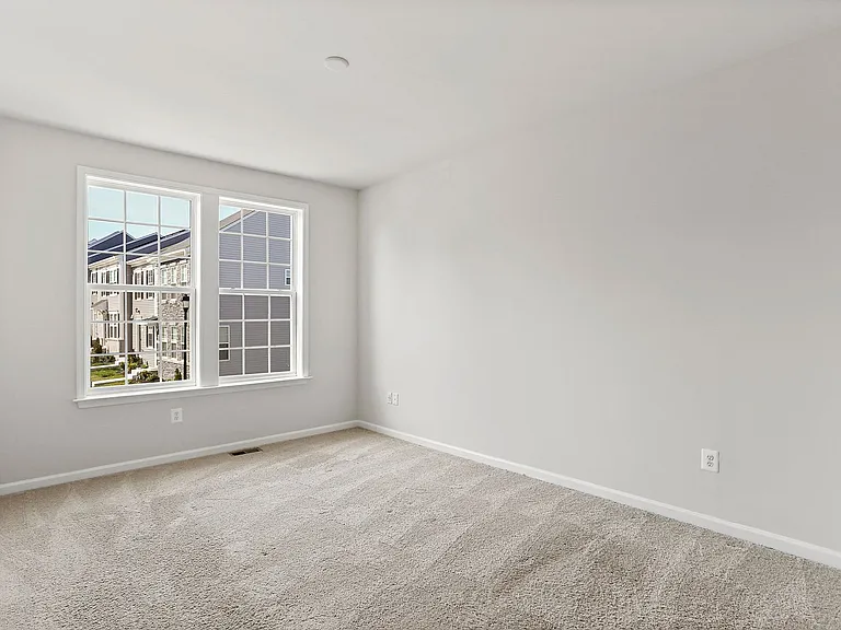 1016 Highpoint Trl — Photo 4