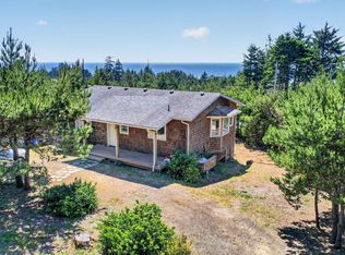 1902 NW Cedar Crest Pl, Waldport, OR 97394