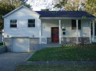 2912 McAfee Dr, Hobart, IN