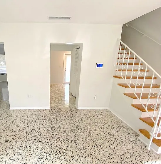 400 Miller Rd — Photo 11
