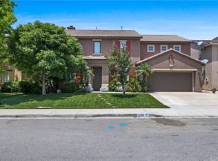 7331 Pinewood Ct, Eastvale, CA 92880
