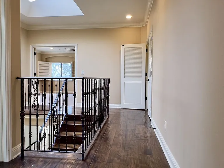 1011 Green Ln — Photo 28