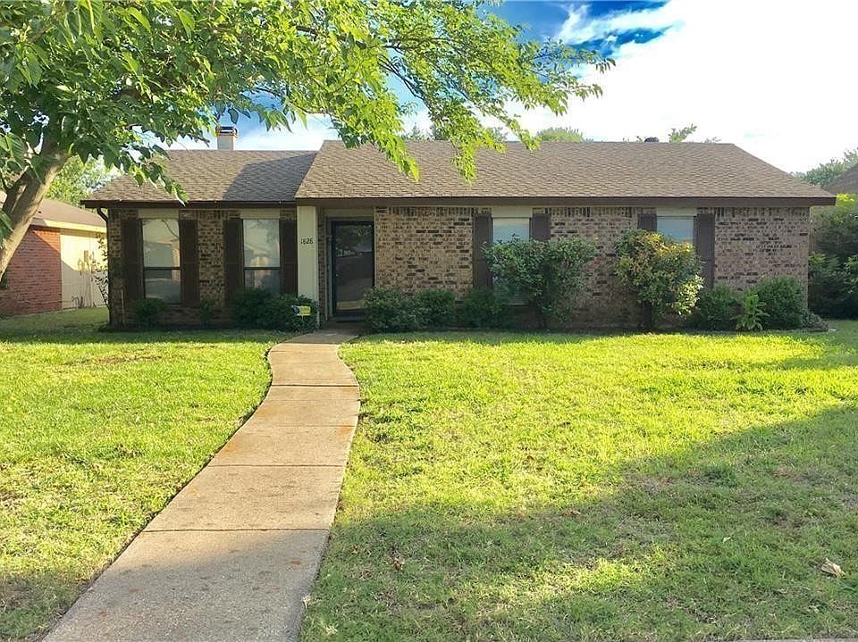 1st image of 1828 Angelina Dr