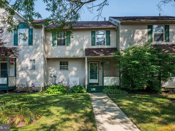 4 Amy Ct, Eastampton, NJ 08060