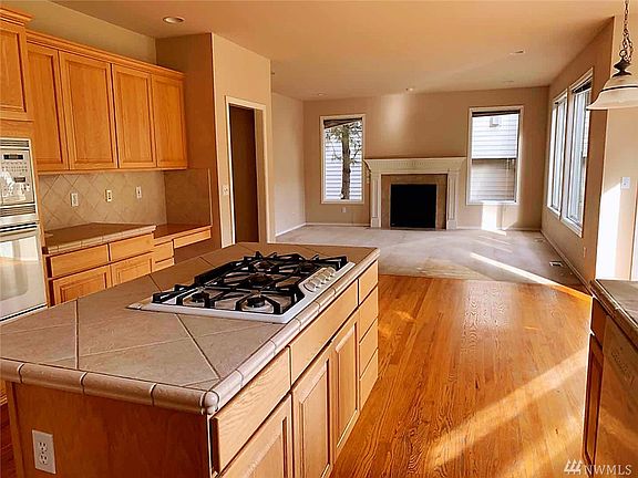 5th image of 21521 SE 30th Pl