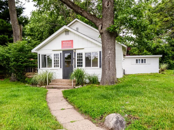 46355 Grand Beach Rd, New Buffalo, MI 49117