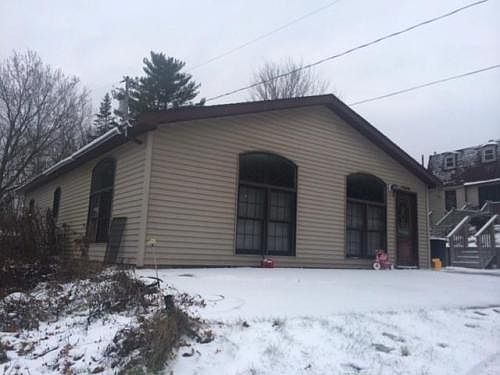 2nd image of 19539 W Chippewa Dr