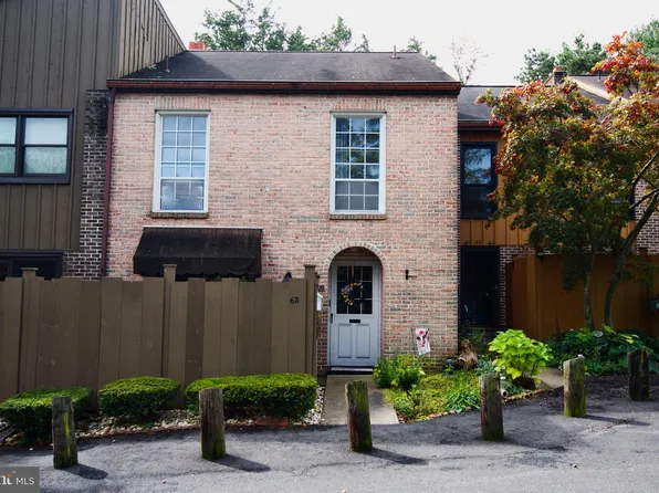 62 Wood Cir, Reading, PA 19607