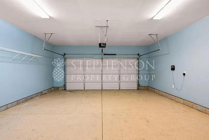 405 Abbeydale Way — Photo 30