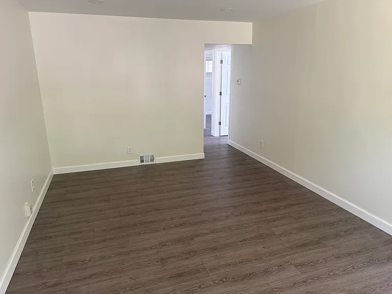 5363 Culver St — Photo 3
