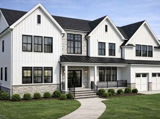 78 Tudor Dr, Clark, NJ 07066