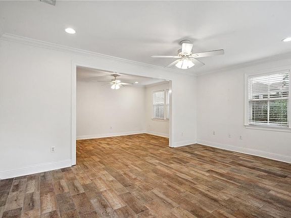 4th image of 7120 Memphis St