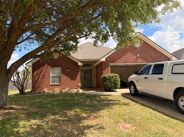 604 Whitefield Ln, Indian Hills, LA 71112