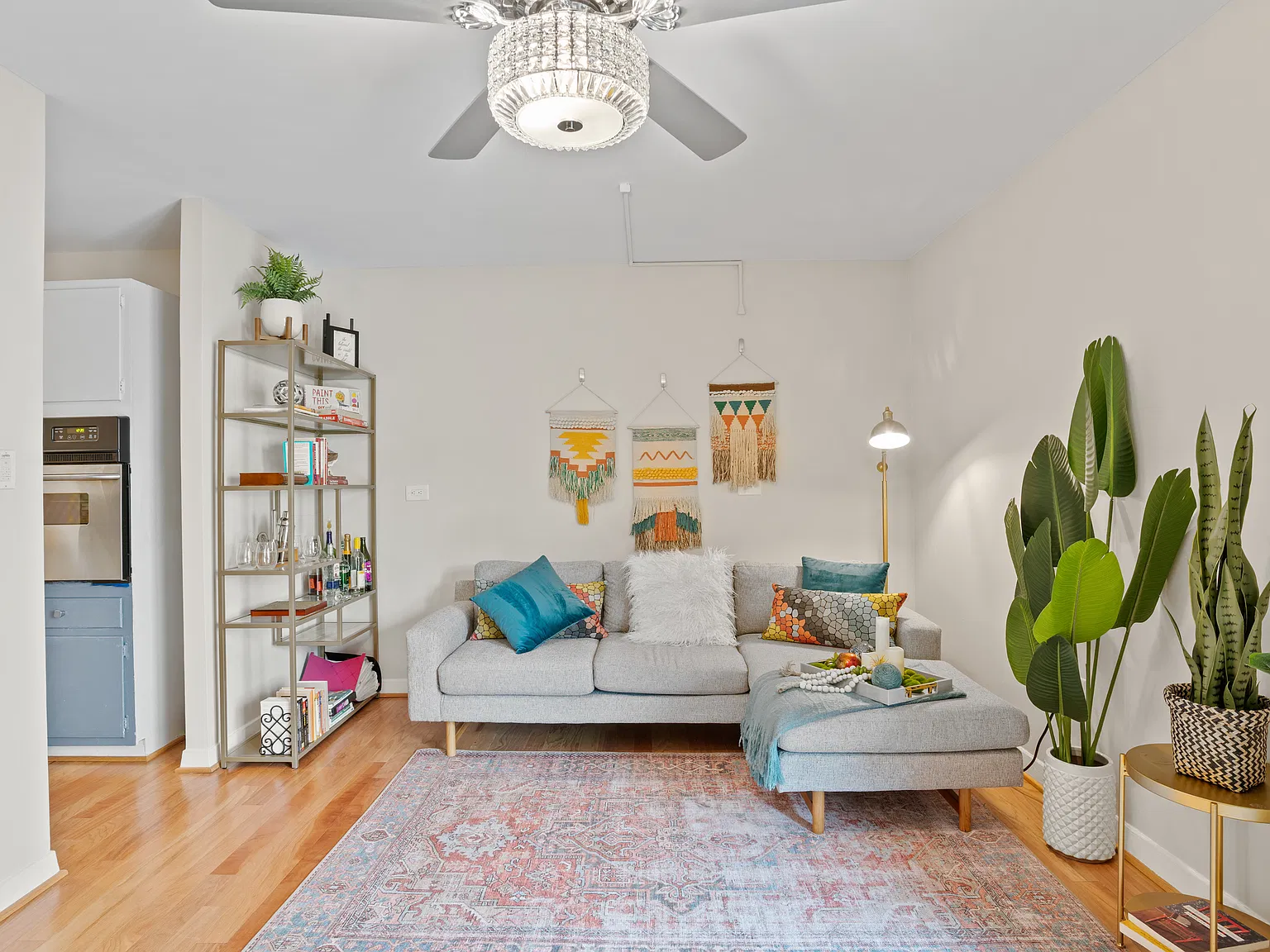 1 bed, 578 sqft, $1,800 — Photo 2