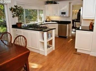 15090 NW Oakmont Loop, Beaverton, OR