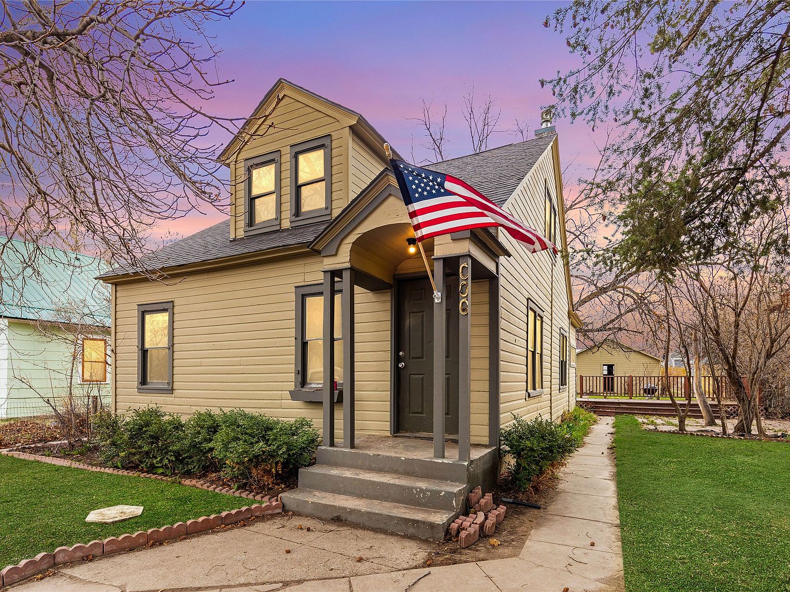 606 N 3rd St, Hamilton, MT 59840 Zillow