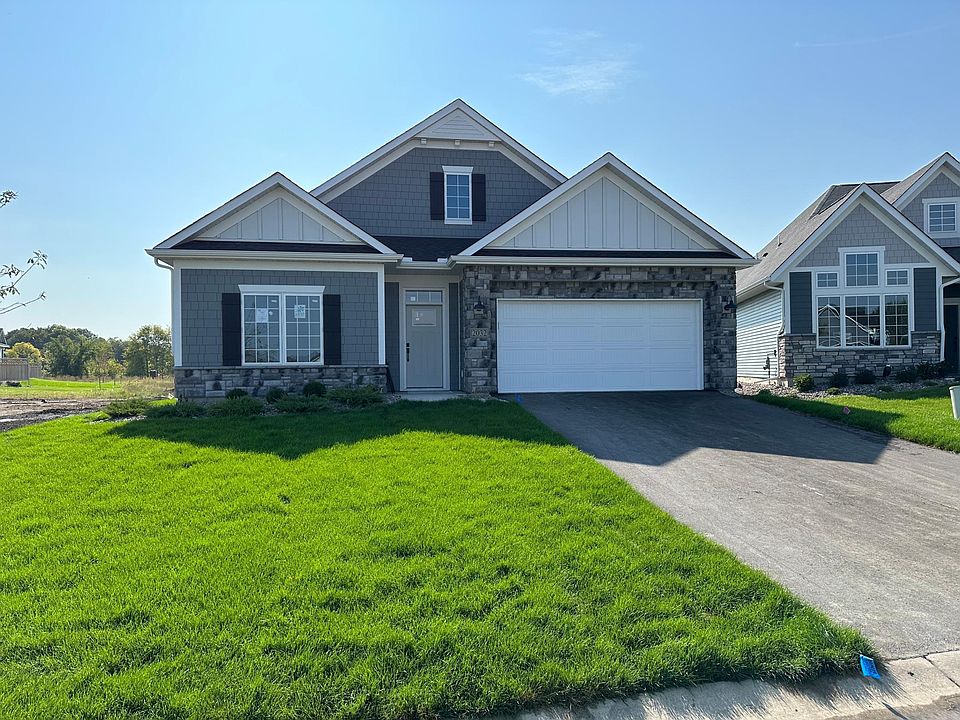 1st image of 2032 Oakpointe Dr