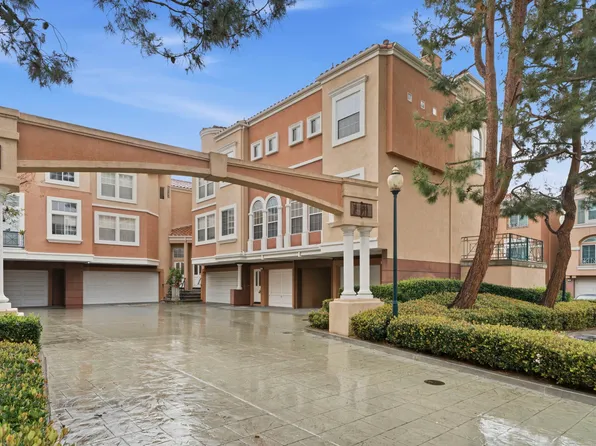 9 Torrigiani Aisle, Irvine, CA 92606