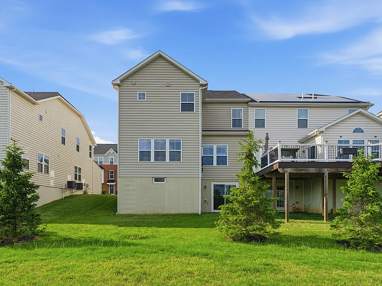 512 Quarry Point Rd — Photo 52