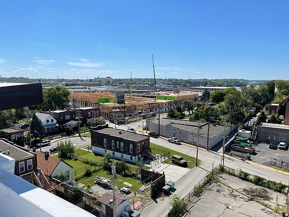 3rd image of 4440 Manchester Ave #506