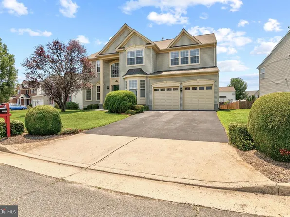 10829 King Nobel Ln, Bealeton, VA 22712