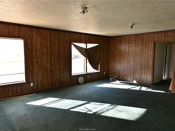 3rd image of 1700 W State Highway 21