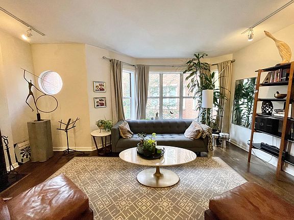 4th image of 2717 N Lehmann Ct APT 1A