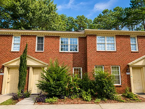 1321 Sweet Pine Dr #1323 Photo 1