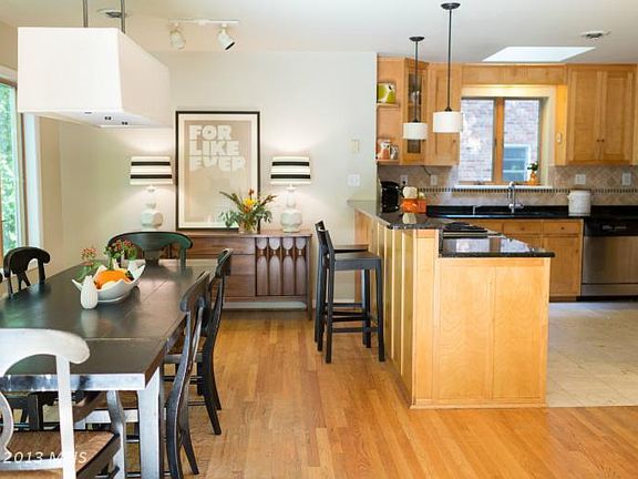 5th image of 3500 Stoneybrae Dr