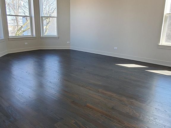 2nd image of 2735 W Flournoy St #1
