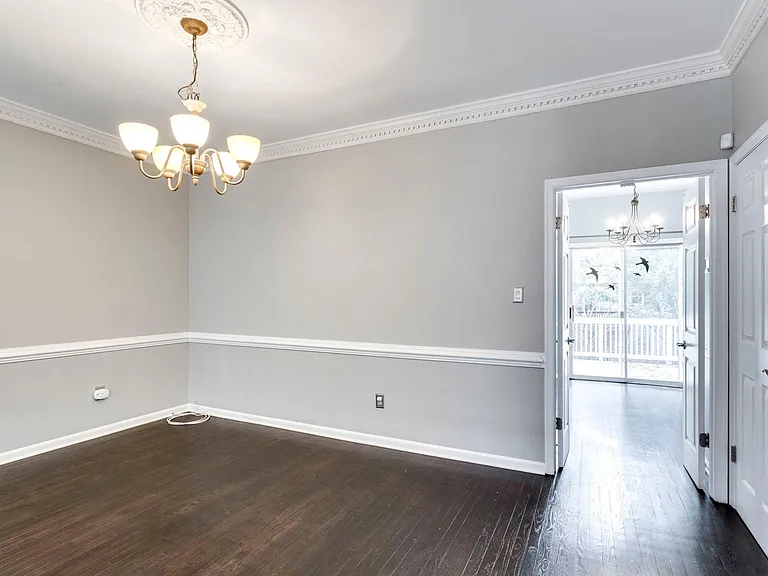 1232 Dartmouth Rd — Photo 8