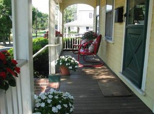 9 6th St, Melrose, MA 02176