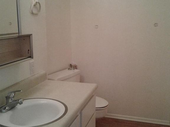 2nd image of 3401 Kearsage Dr APT 3
