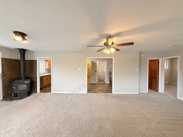 819 Hickory St — Photo 8