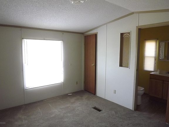 4th image of 4844 Coastal Dr SE